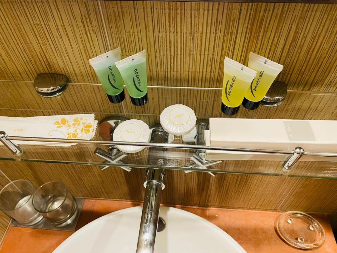 Отель Indulgence Living Ипох Экстерьер фото