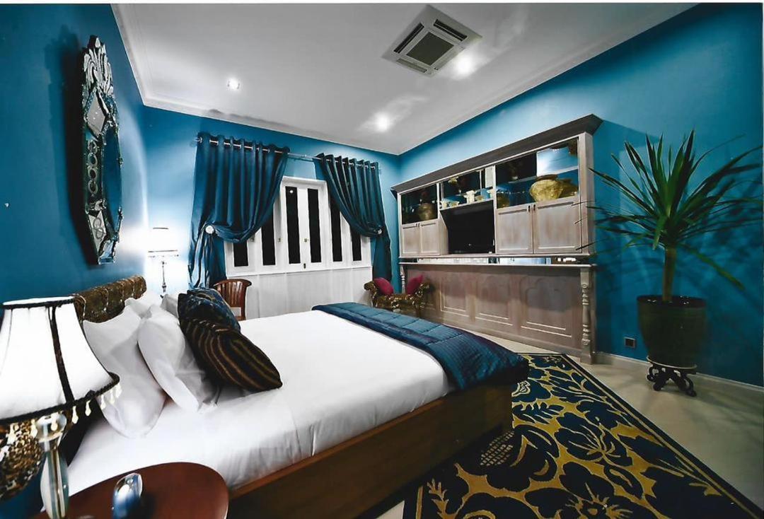 Отель Indulgence Living Ипох Экстерьер фото